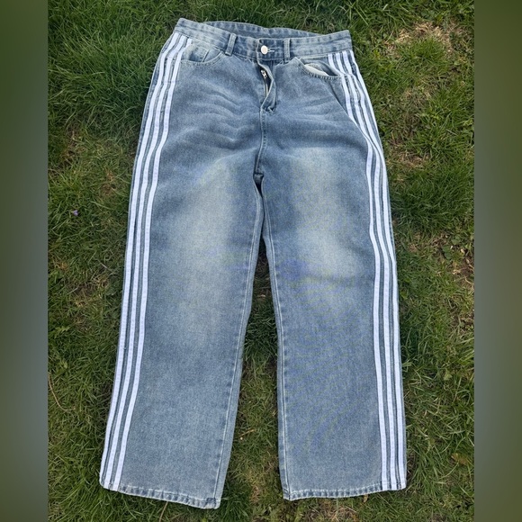 Other - Y2K Vintage Baggy Jeans (30 waist)